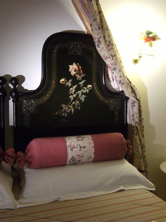 Elizabeth B&B Cagliari Bilik gambar